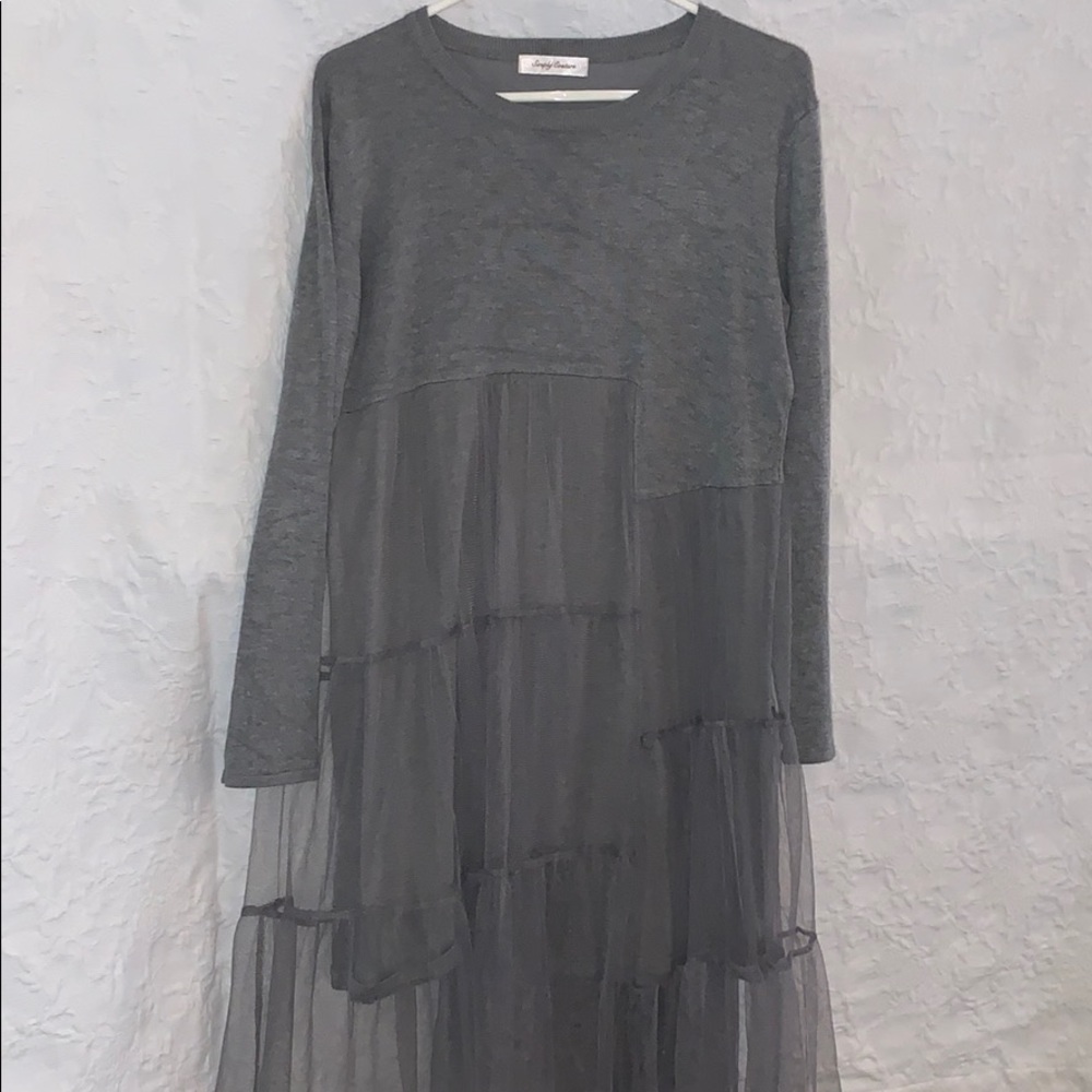 Maxi lace dress